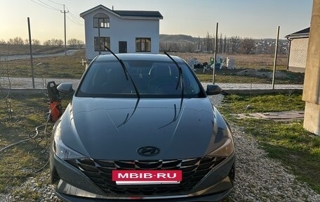 Hyundai Elantra, 2021 год, 1 990 000 рублей, 18 фотография