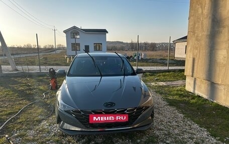 Hyundai Elantra, 2021 год, 1 990 000 рублей, 20 фотография