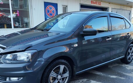 Volkswagen Polo VI (EU Market), 2016 год, 955 000 рублей, 3 фотография