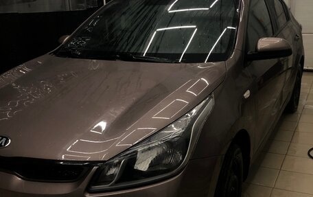 KIA Rio IV, 2019 год, 1 550 000 рублей, 2 фотография