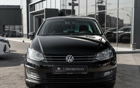 Volkswagen Polo VI (EU Market), 2019 год, 1 445 000 рублей, 3 фотография