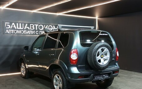 Chevrolet Niva I рестайлинг, 2017 год, 700 000 рублей, 6 фотография