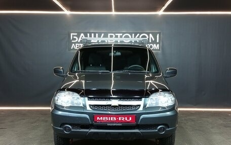 Chevrolet Niva I рестайлинг, 2017 год, 700 000 рублей, 2 фотография