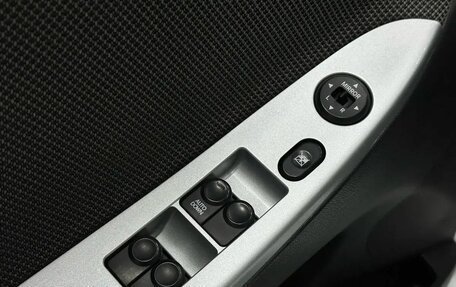 Hyundai Solaris II рестайлинг, 2012 год, 949 900 рублей, 12 фотография