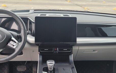 GAC GS8, 2023 год, 3 650 000 рублей, 12 фотография