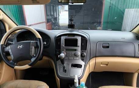 Hyundai Grand Starex Grand Starex I рестайлинг 2, 2007 год, 1 100 000 рублей, 11 фотография