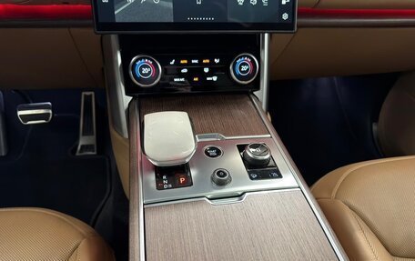 Land Rover Range Rover IV рестайлинг, 2023 год, 16 200 000 рублей, 18 фотография