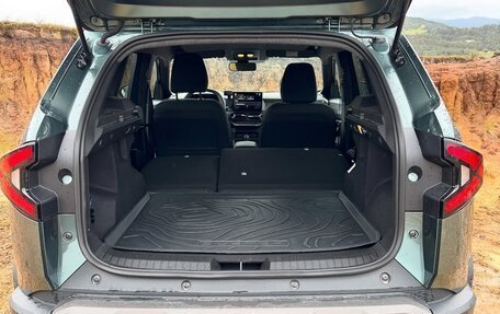 Renault Duster, 2025 год, 3 731 000 рублей, 8 фотография