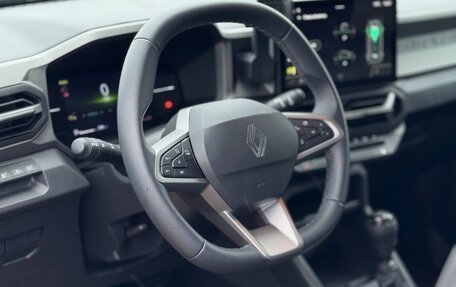 Renault Duster, 2025 год, 3 731 000 рублей, 12 фотография