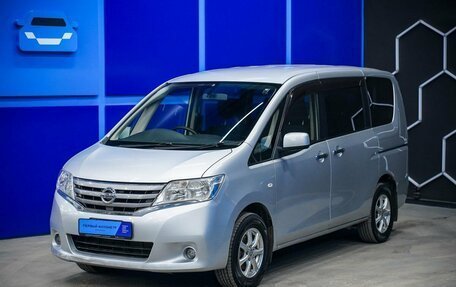 Nissan Serena IV, 2011 год, 1 350 000 рублей, 2 фотография