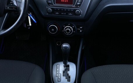 KIA Rio III рестайлинг, 2014 год, 999 000 рублей, 13 фотография