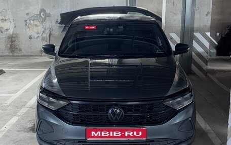 Volkswagen Polo VI (EU Market), 2021 год, 1 600 000 рублей, 1 фотография