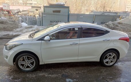 Hyundai Avante, 2011 год, 880 000 рублей, 4 фотография