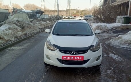 Hyundai Avante, 2011 год, 880 000 рублей, 3 фотография