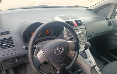 Toyota Auris II, 2008 год, 560 000 рублей, 8 фотография