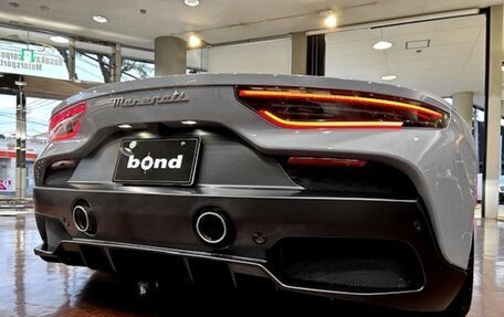 Maserati MC20, 2023 год, 21 990 000 рублей, 3 фотография