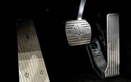 Maserati MC20, 2023 год, 21 990 000 рублей, 18 фотография