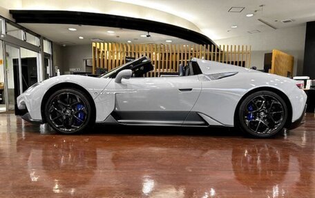 Maserati MC20, 2023 год, 21 990 000 рублей, 25 фотография