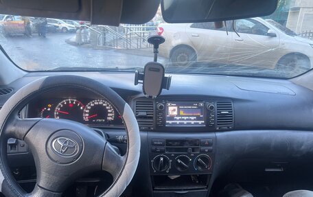 Toyota Corolla, 2003 год, 190 000 рублей, 4 фотография