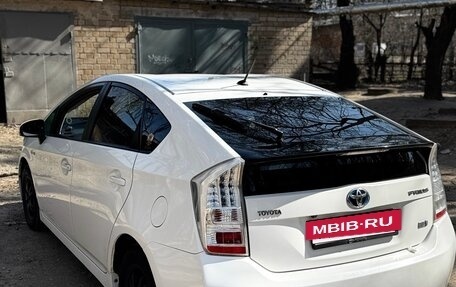 Toyota Prius, 2010 год, 1 500 000 рублей, 2 фотография