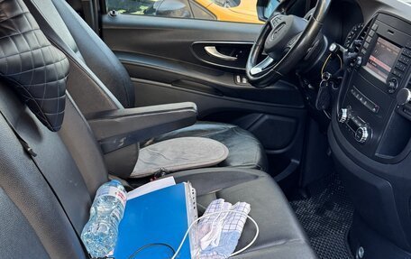 Mercedes-Benz Vito, 2016 год, 2 600 000 рублей, 14 фотография