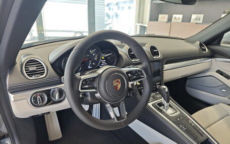 Porsche Cayman, 2025 год, 15 990 000 рублей, 24 фотография