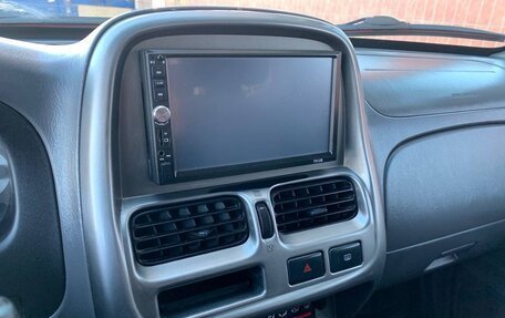 Nissan NP300, 2013 год, 1 170 000 рублей, 16 фотография