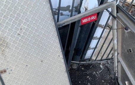 Nissan NP300, 2013 год, 1 170 000 рублей, 24 фотография