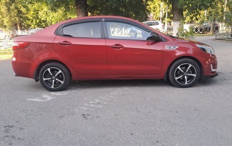 KIA Rio III рестайлинг, 2013 год, 850 000 рублей, 2 фотография