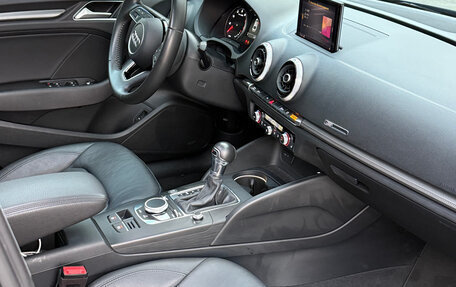 Audi A3, 2020 год, 2 600 000 рублей, 26 фотография