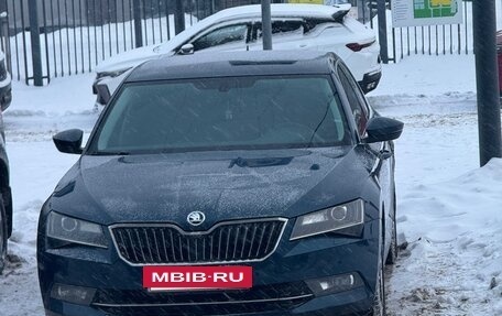 Skoda Superb III рестайлинг, 2017 год, 2 200 000 рублей, 3 фотография