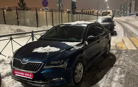 Skoda Superb III рестайлинг, 2017 год, 2 200 000 рублей, 15 фотография