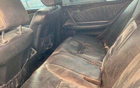 Mercedes-Benz E-Класс, 1997 год, 190 000 рублей, 6 фотография