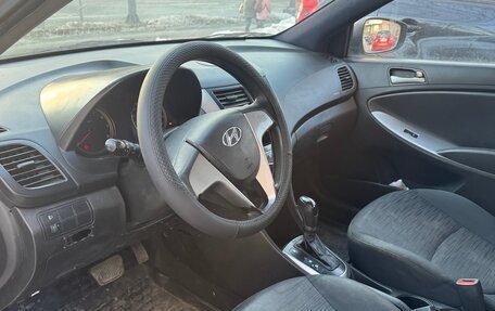 Hyundai Solaris II рестайлинг, 2015 год, 630 000 рублей, 6 фотография