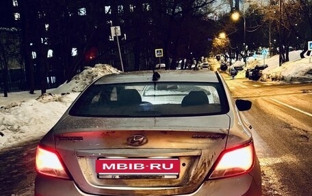 Hyundai Solaris II рестайлинг, 2015 год, 630 000 рублей, 7 фотография