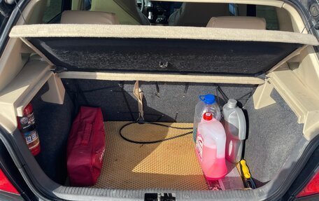 Volkswagen Polo IV рестайлинг, 2004 год, 420 000 рублей, 21 фотография