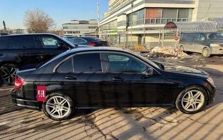 Mercedes-Benz C-Класс, 2010 год, 1 100 000 рублей, 10 фотография