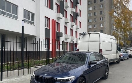 BMW 5 серия, 2018 год, 3 300 000 рублей, 11 фотография