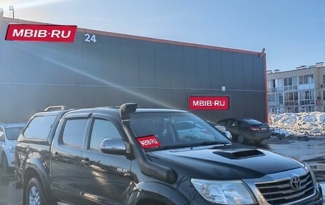 Toyota Hilux VII, 2012 год, 2 450 000 рублей, 1 фотография