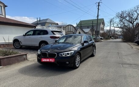 BMW 1 серия, 2017 год, 1 850 000 рублей, 1 фотография