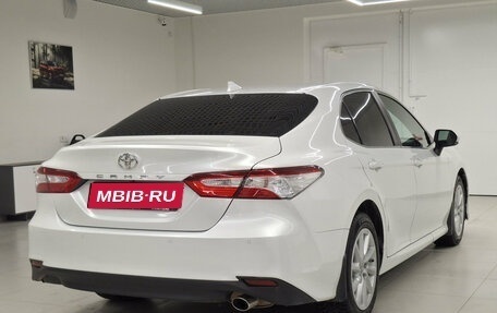 Toyota Camry, 2022 год, 3 100 000 рублей, 9 фотография