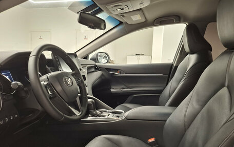 Toyota Camry, 2022 год, 3 100 000 рублей, 20 фотография