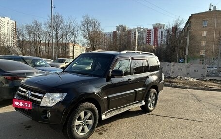 Mitsubishi Pajero IV, 2006 год, 1 300 000 рублей, 3 фотография