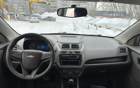 Chevrolet Cobalt II, 2013 год, 780 000 рублей, 6 фотография