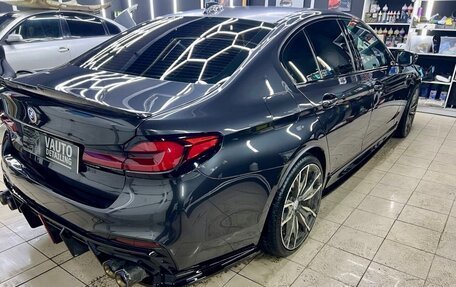 BMW 5 серия, 2019 год, 5 000 000 рублей, 8 фотография