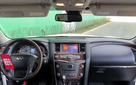 Infiniti QX80 I рестайлинг, 2014 год, 2 500 000 рублей, 9 фотография