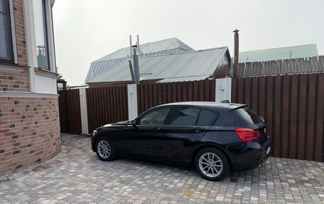 BMW 1 серия, 2017 год, 1 850 000 рублей, 10 фотография