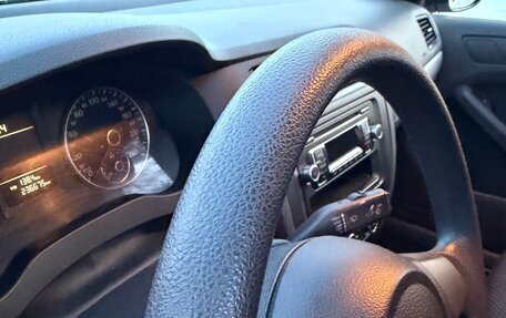 Volkswagen Jetta VI, 2012 год, 739 000 рублей, 9 фотография