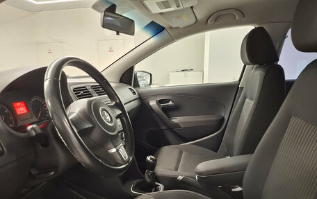 Volkswagen Polo VI (EU Market), 2013 год, 687 000 рублей, 16 фотография