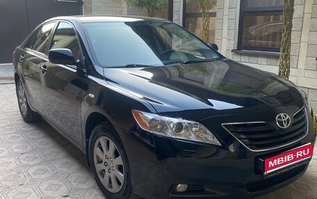 Toyota Camry, 2006 год, 880 000 рублей, 1 фотография